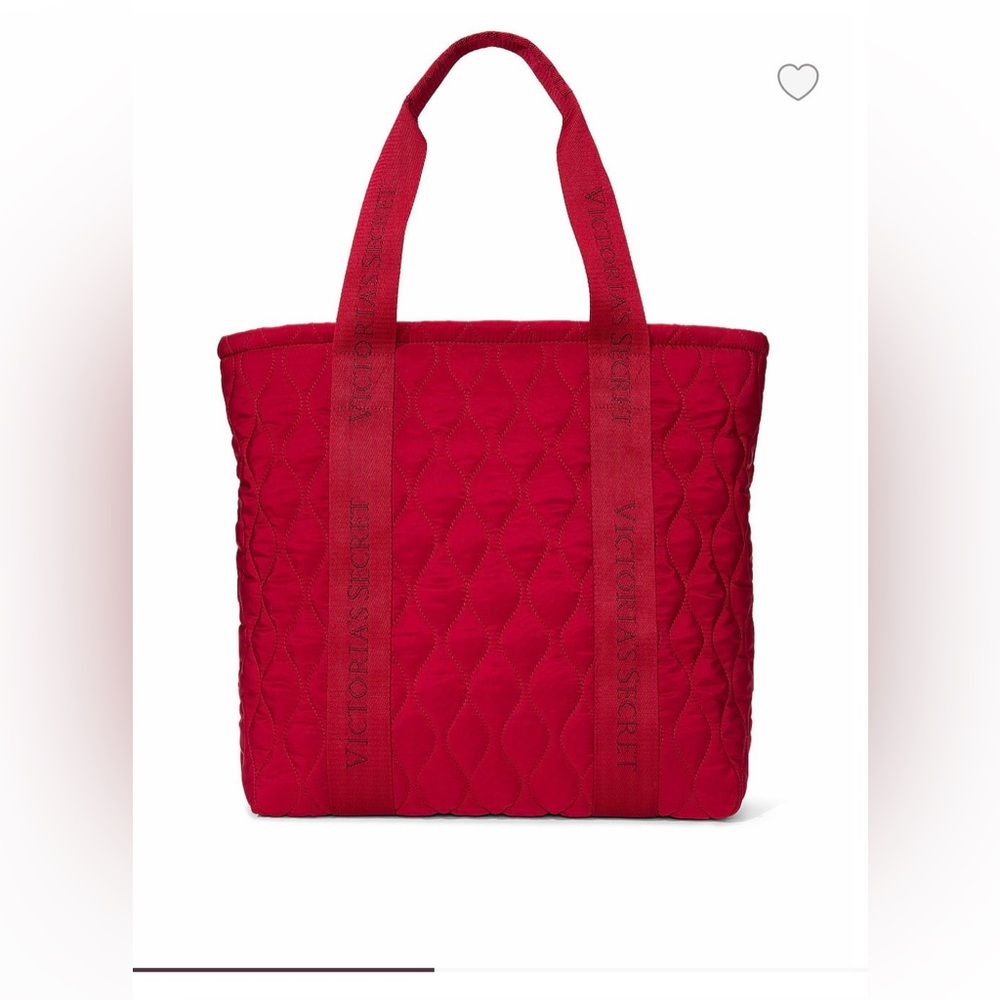 VICTORIAS SECRET - (NWT) QUILTED TOTE BAG
